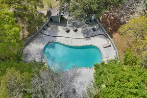 Hideaway Dr-1903-906.jpg