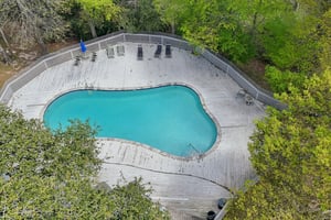 Hideaway Dr-1903-907.jpg