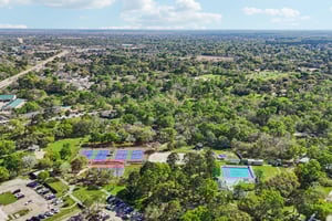 197757 - 64 Hideaway Dr, Friendswood, TX 77546-2003-911.jpg