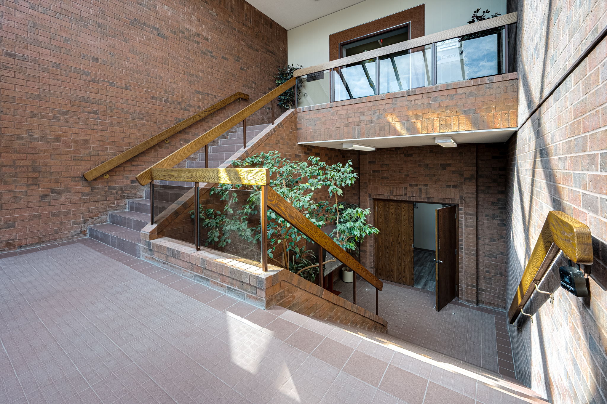 64 Jardin Dr Unit 3C commercial unit Vaughan, ON L4K 3P3