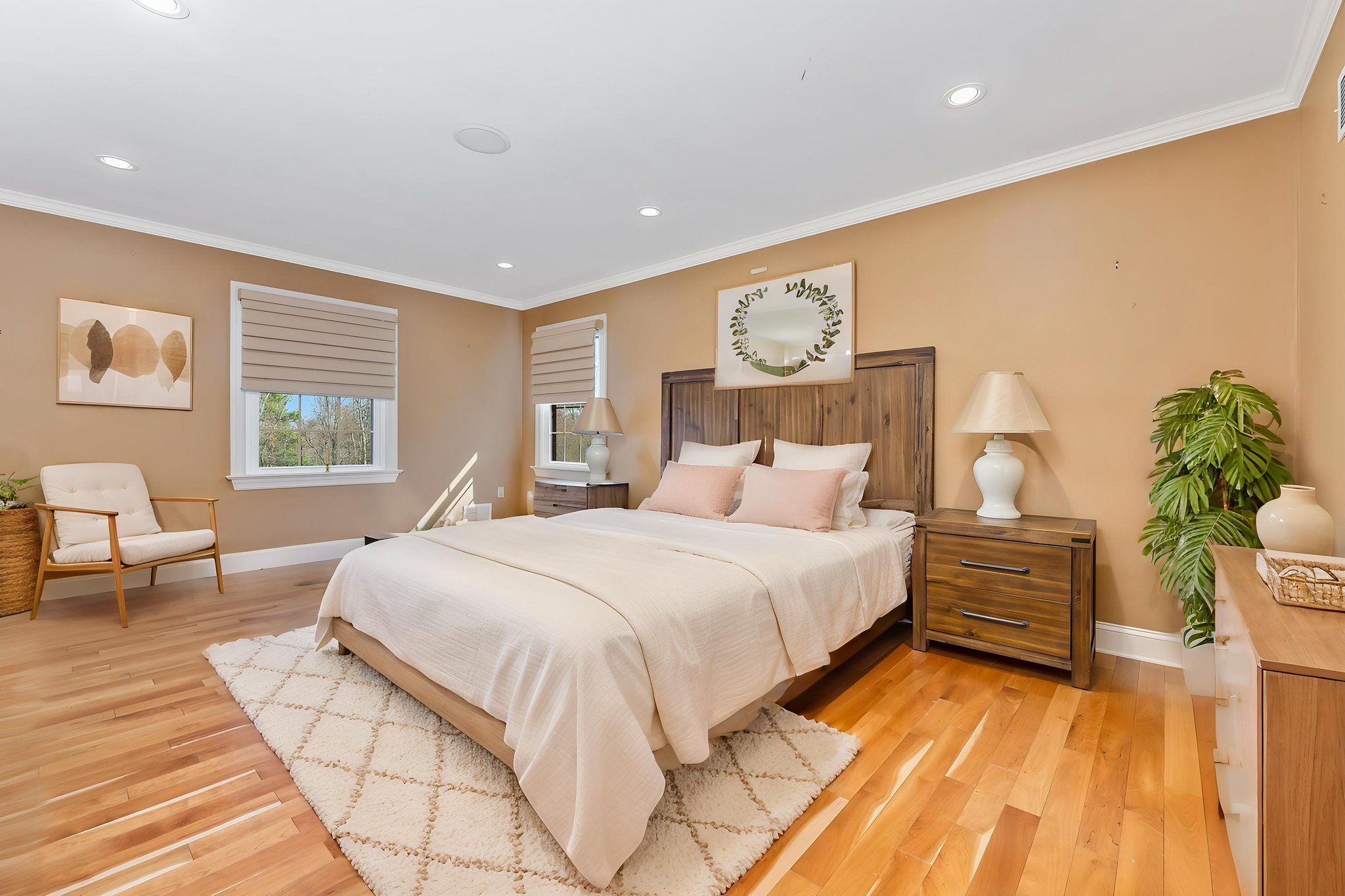 DSC09741 virtually staged.jpeg