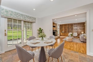 DSC09724 virtually staged.jpeg