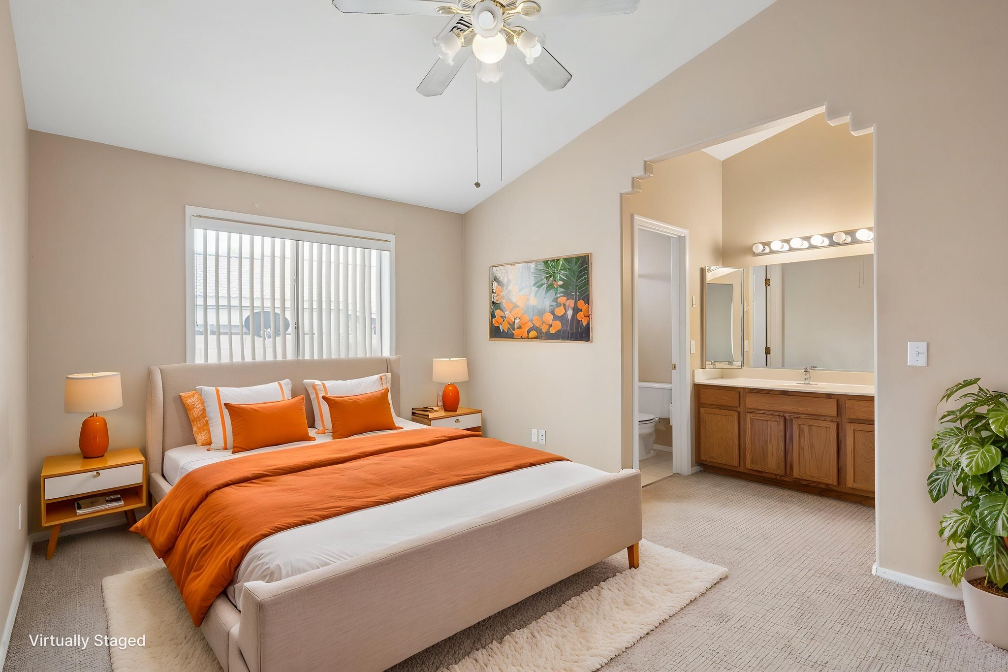 DSC_1635 virtually staged.jpeg