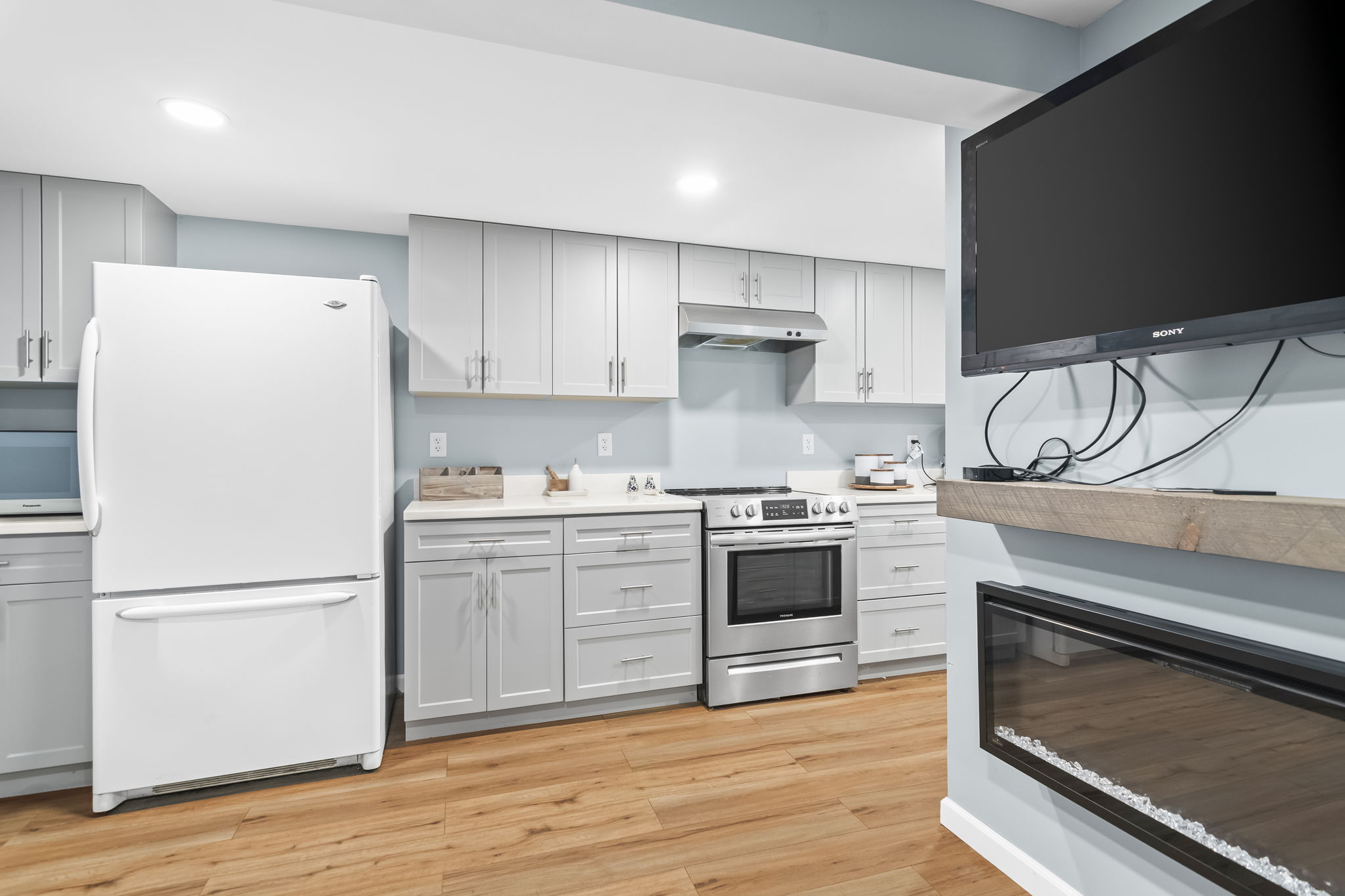 Lower Level - Kitchen