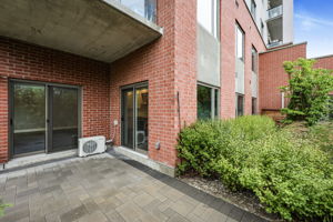  Photo 35