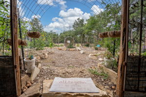 40 x 40 Fenced in Garden