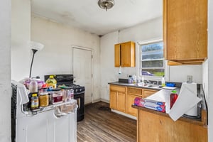 Broadway Ave-S2807-009.jpg