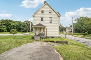 Broadway Ave-S2807-032.jpg