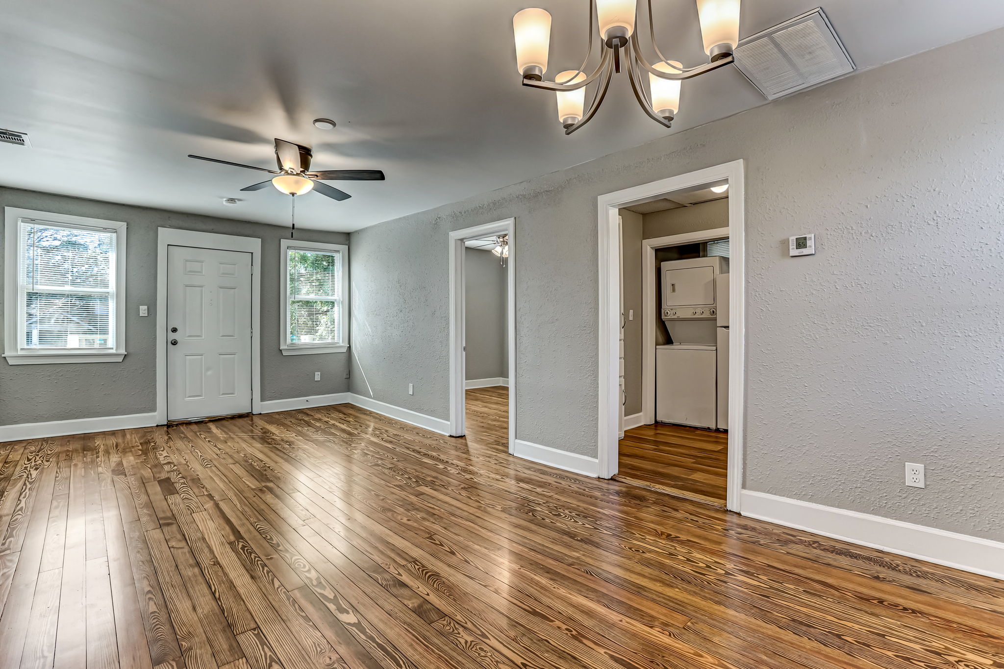 Living Room/Dining Room