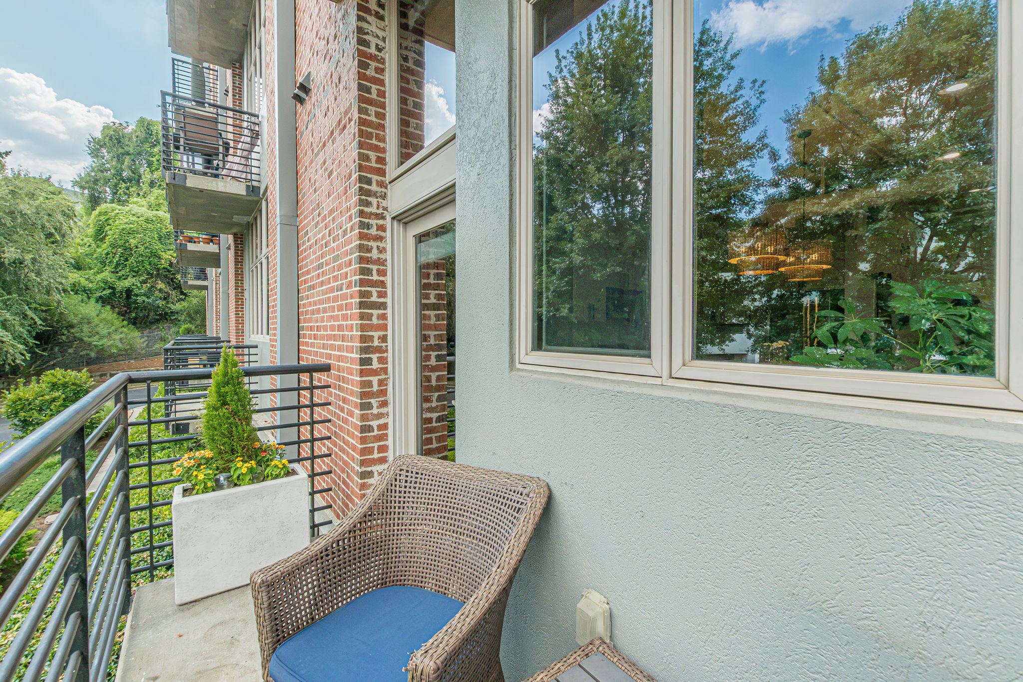  Photo 45