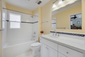 4th bedroom- full bath