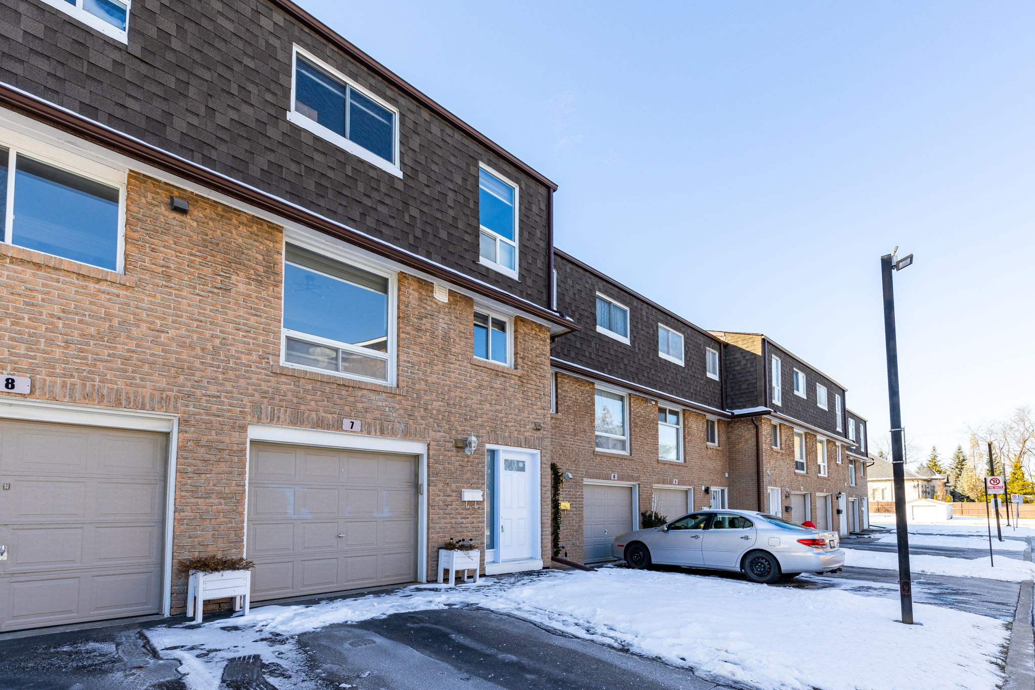 Mississauga property showcase — delivered property photograph 3