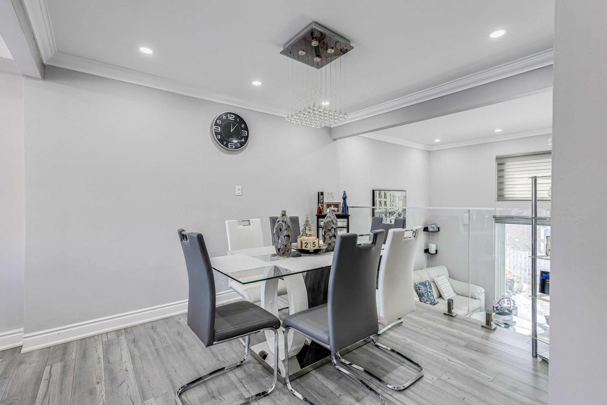 Mississauga property showcase — delivered property photograph 11