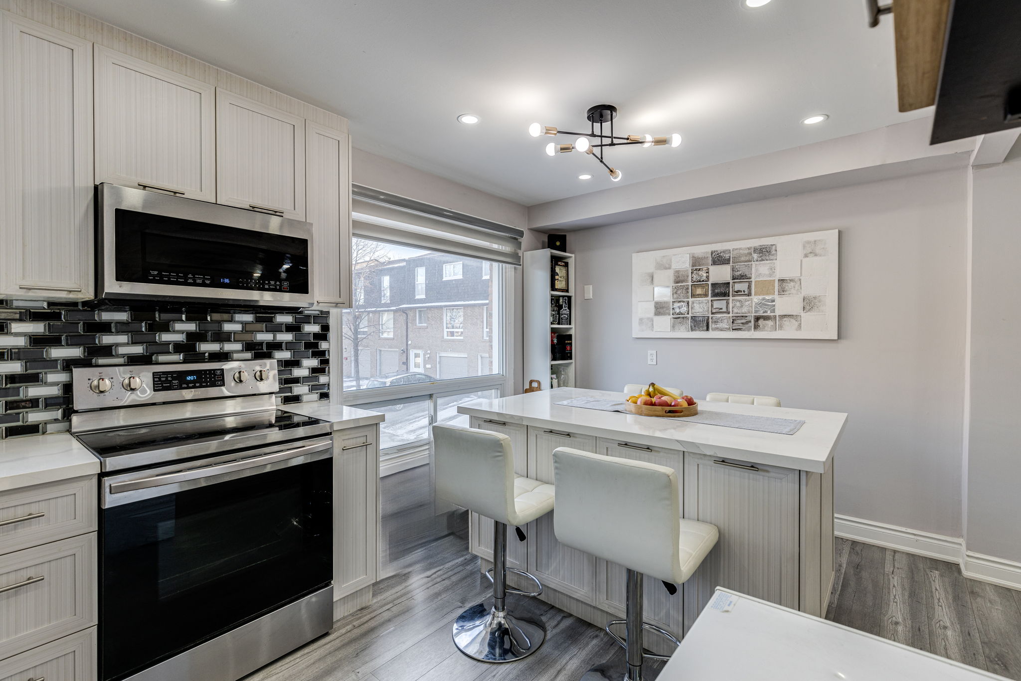 Mississauga property showcase — delivered property photograph 14