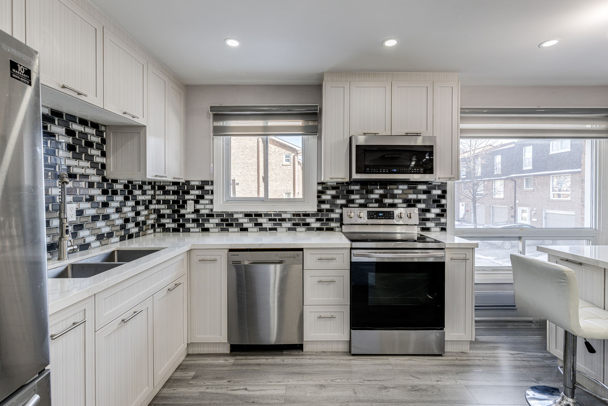Mississauga property showcase — delivered property photograph 15