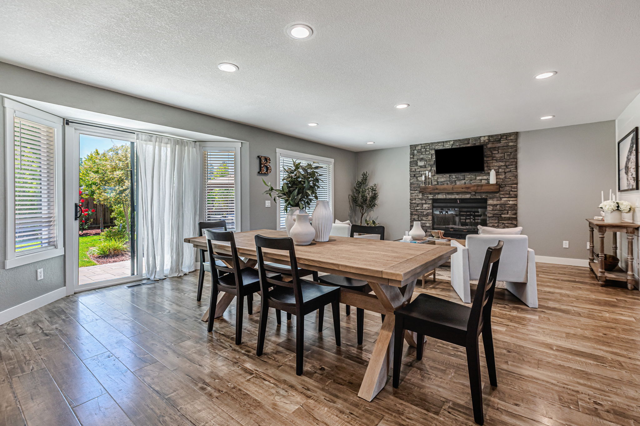 028_640 S Ridgemark Dr  Hollister