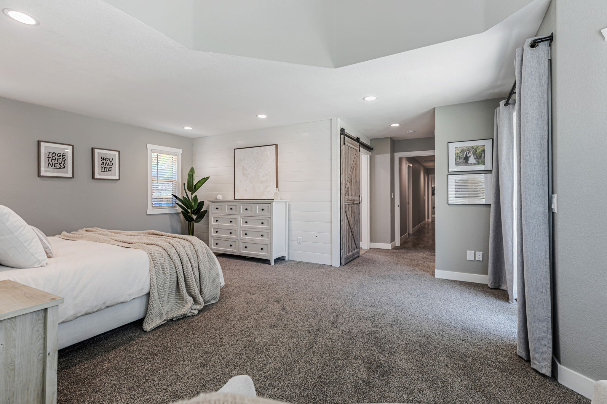 034_640 S Ridgemark Dr  Hollister