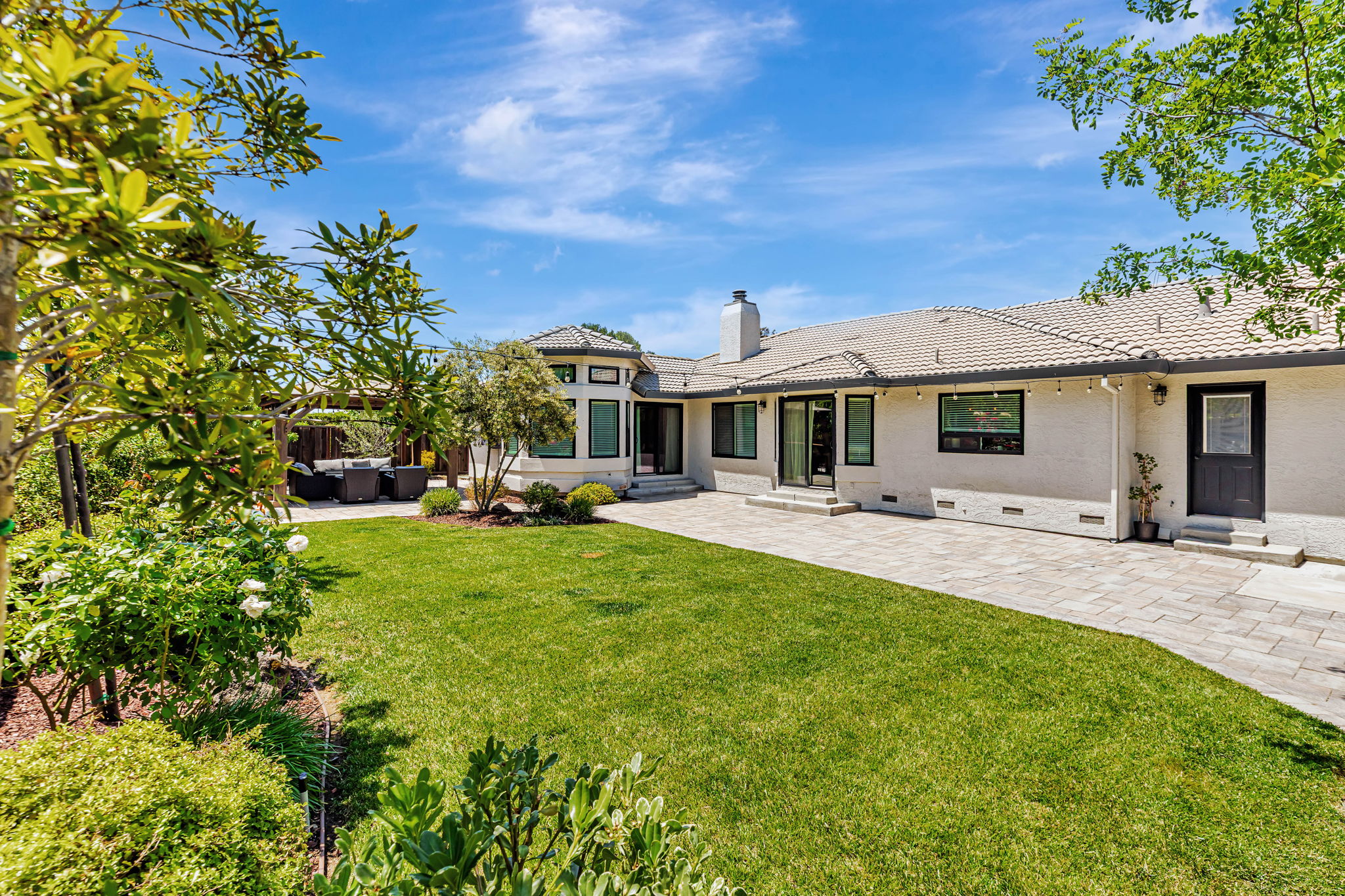 059_640 S Ridgemark Dr  Hollister