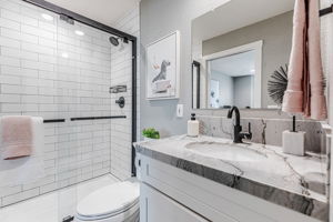 046_640 S Ridgemark Dr  Hollister