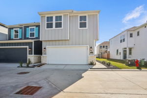 Houston - Kemah Crossing - 640 Seafoam Ln, Kemah, TX 77565 - 001