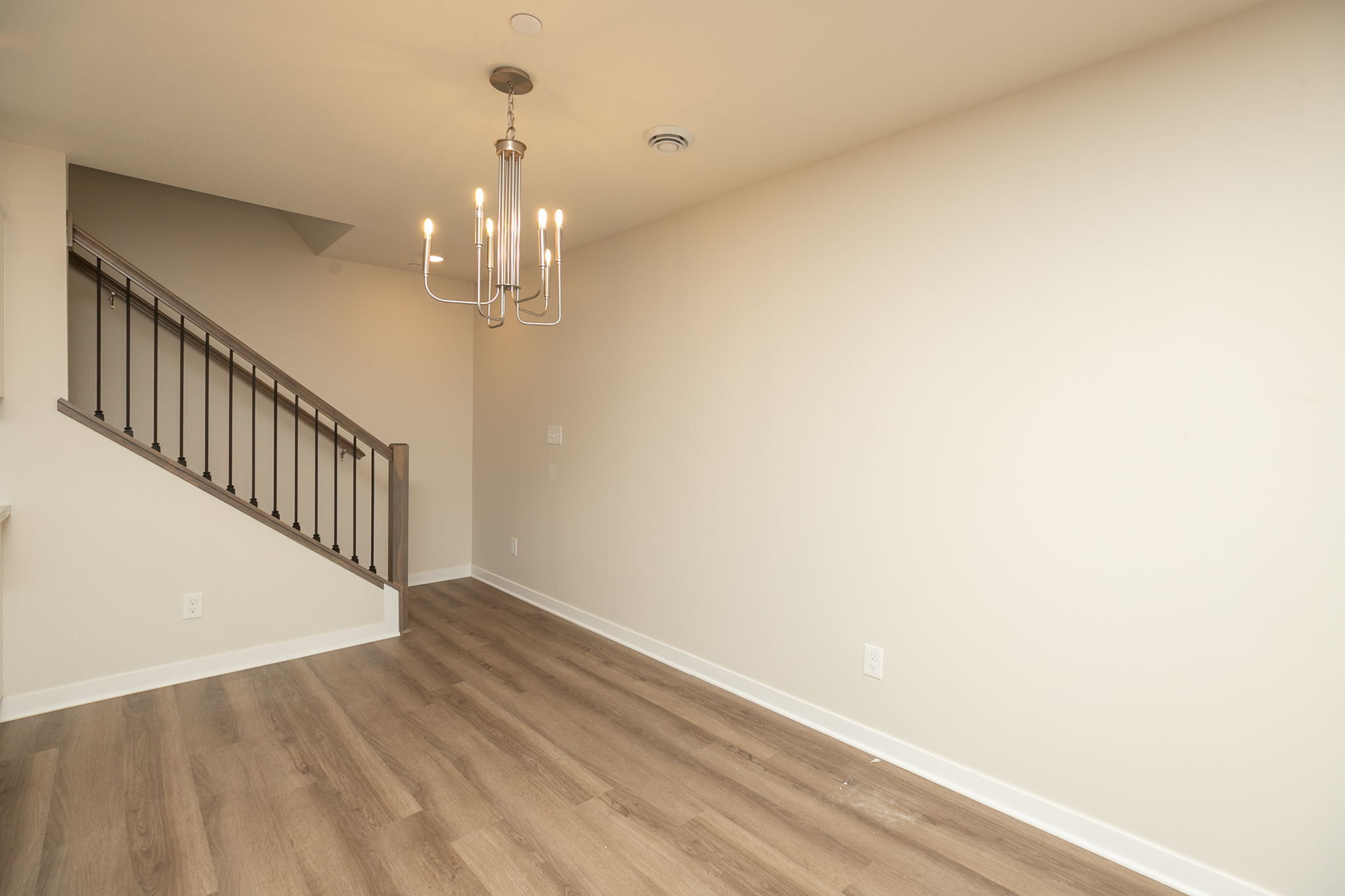 07-Dining Room