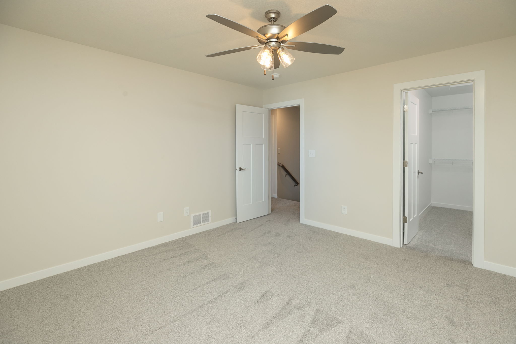 16-Bedroom