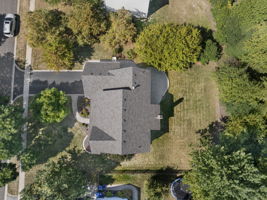  Photo 32