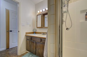  Photo 23