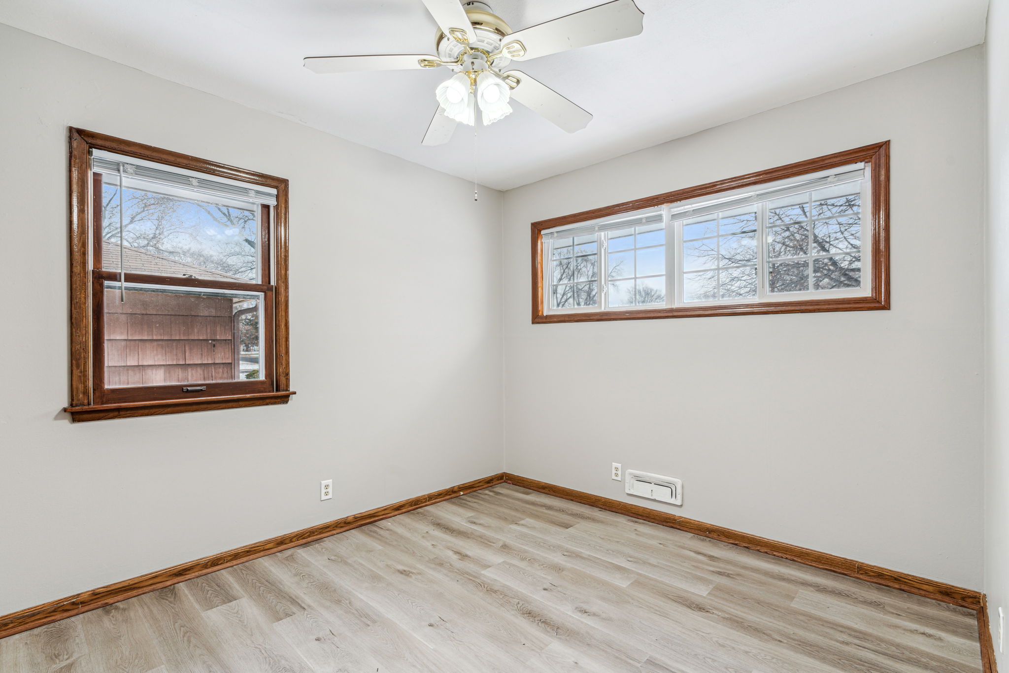 12_Interior