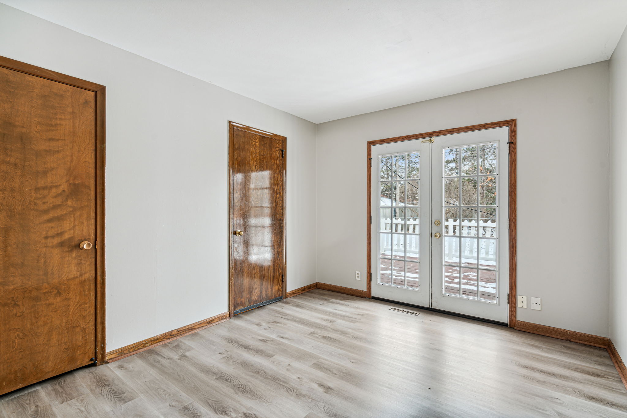 11_Interior