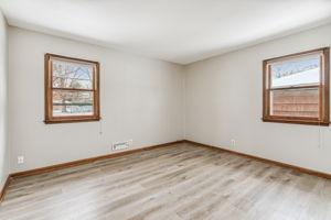 13_Interior