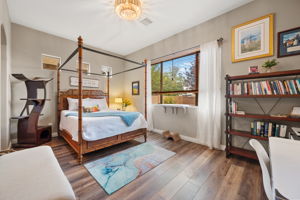Primary Bedroom_1