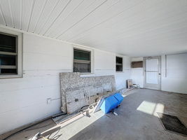  Photo 48