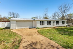 641 Carolee Ct-S0804-003.jpg