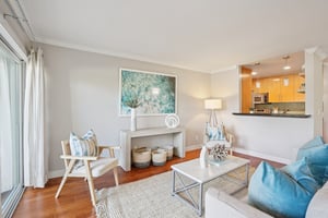 S Prospect Ave 103-S2503-007.jpg