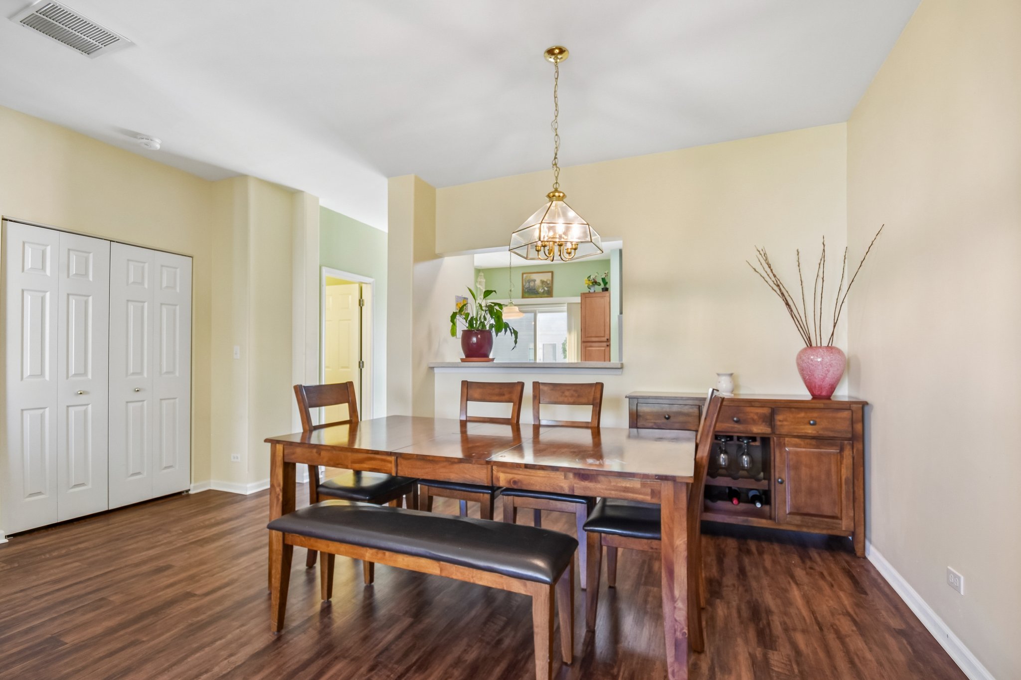S Rosehall Ln-S2508-005.jpg