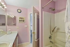 S Rosehall Ln-S2508-023.jpg