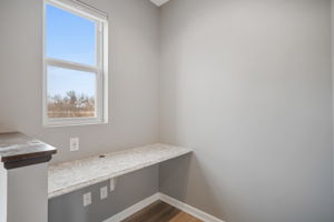 22_Interior
