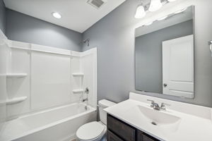 16_Interior