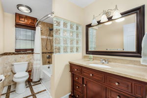 6410 Briarcliff Rd, Fort Myers, FL 33912, USA Photo 4