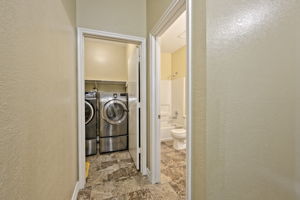  Photo 30