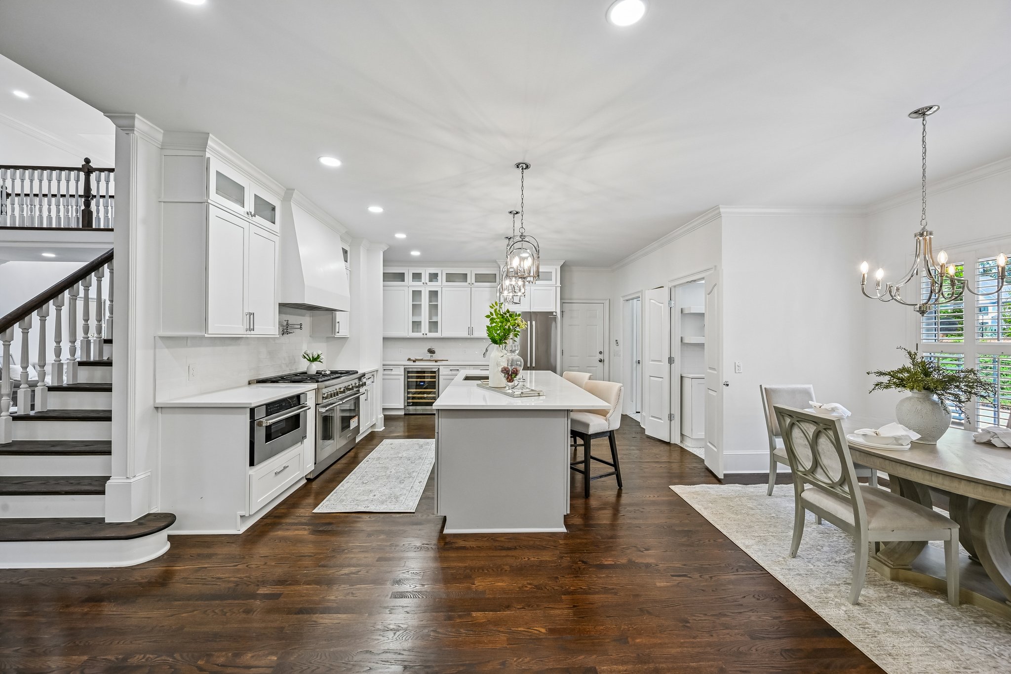 Westchester Pl-S3004-034.jpg