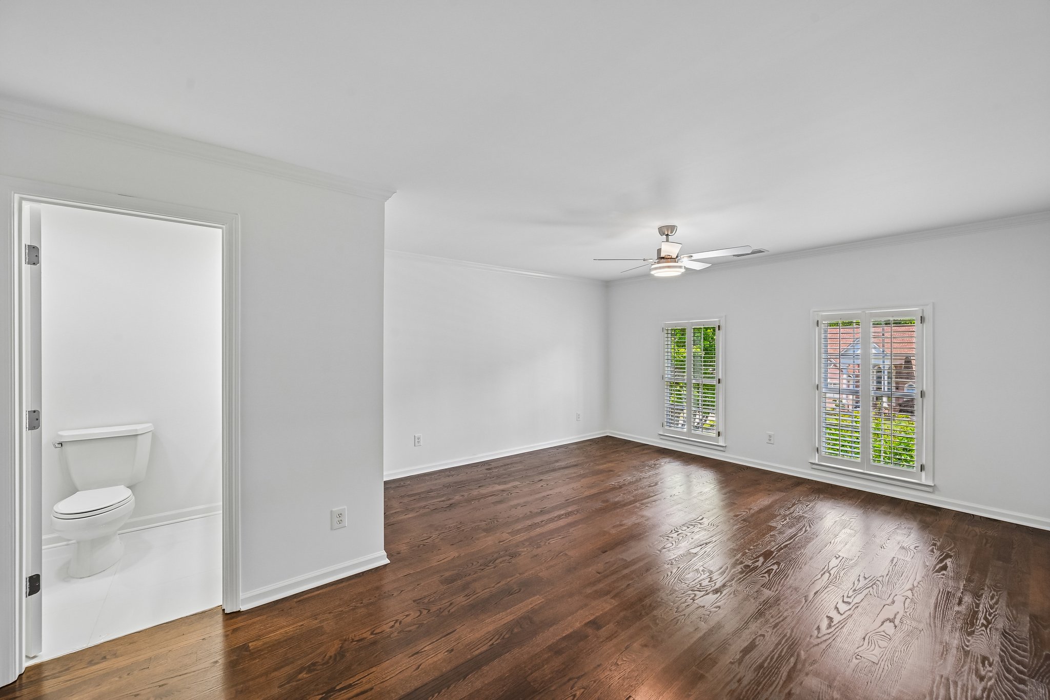 Westchester Pl-S3004-086.jpg