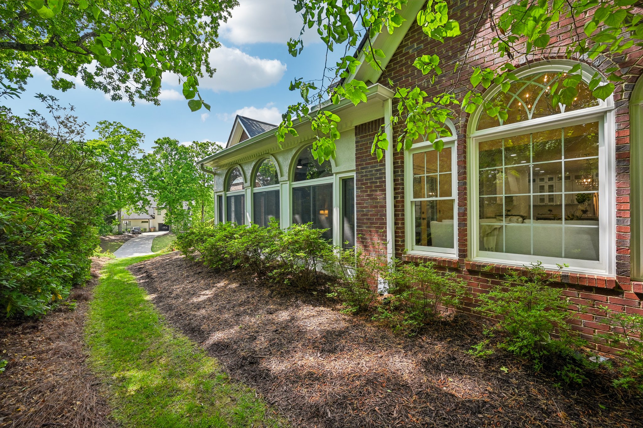 Westchester Pl-S3004-098.jpg