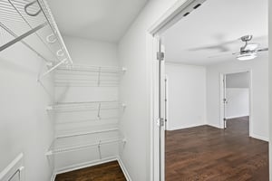 Westchester Pl-S3004-078.jpg