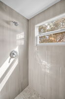 Upper Level Bathroom2b