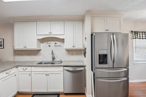 River Lodge Ln-S0909-011.jpg