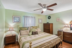 River Lodge Ln-S0909-017.jpg