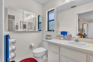  Photo 23