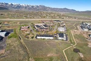N Business Loop Rd i-1005-008.jpg